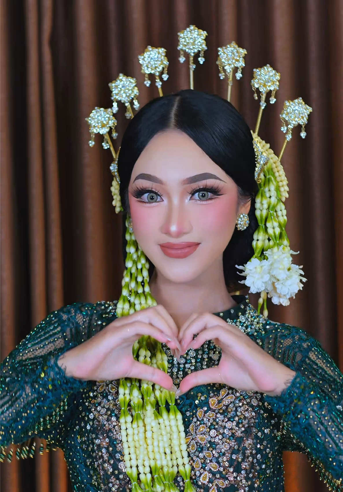 @HIEKMAA MAKE UP JEMBER