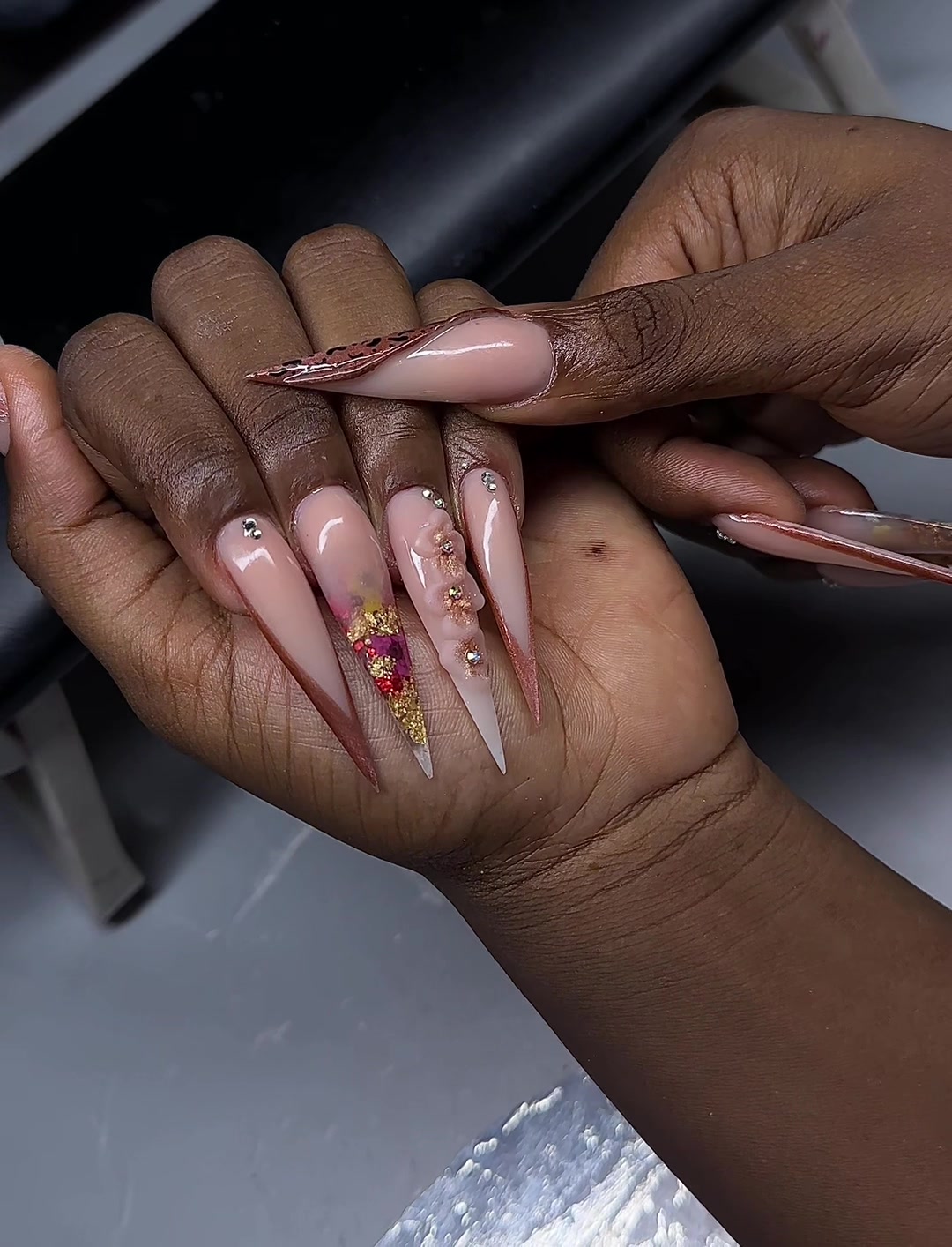 @NAIL TECHNICIAN IN IBADAN