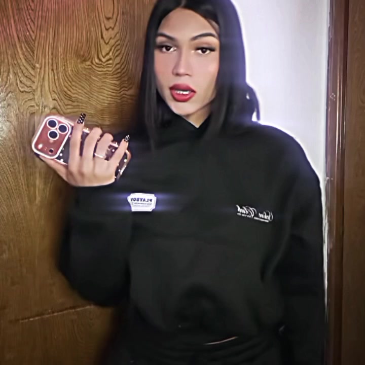 @𝓚𝓪𝓻𝓲𝓷𝓪_𝓣𝓲𝓯𝓯𝓪𝓷𝔂🦩