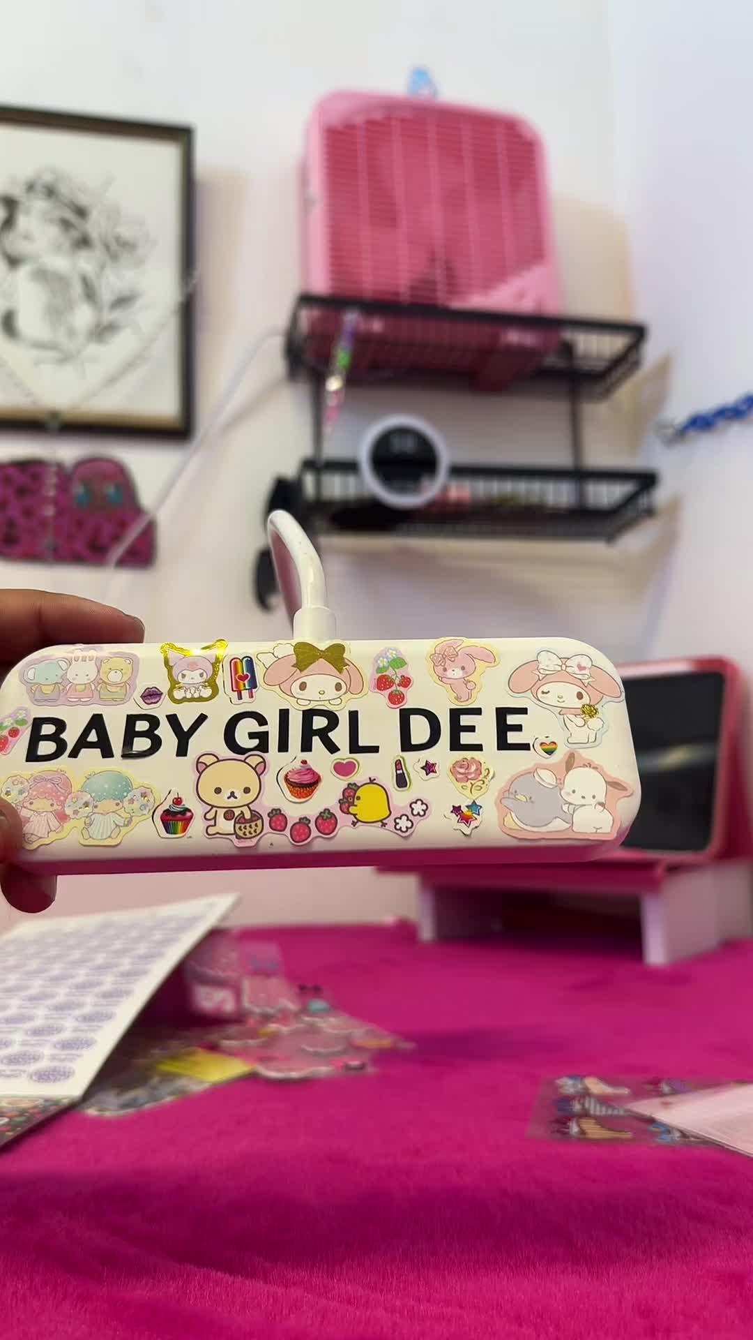 @Baby Girl Dee 🍓