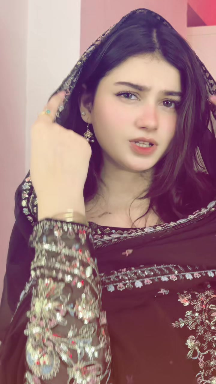 @Shafaq Khan❤️