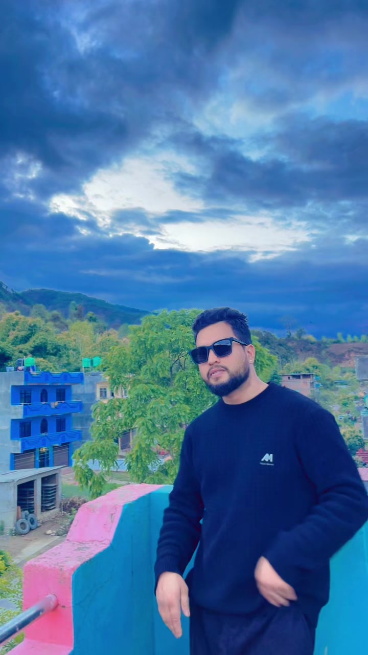 @NirajSnr_07