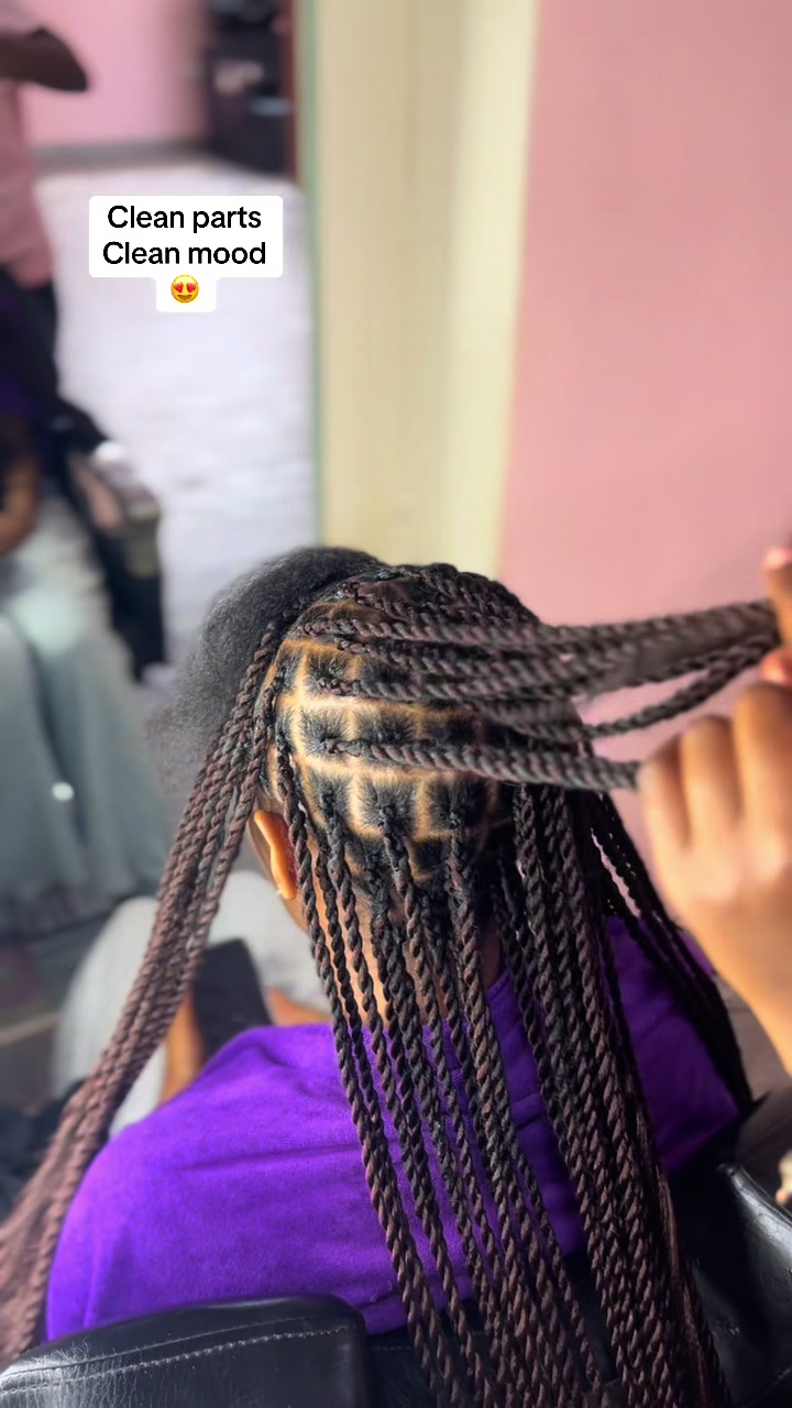 @Hairglam by byakika