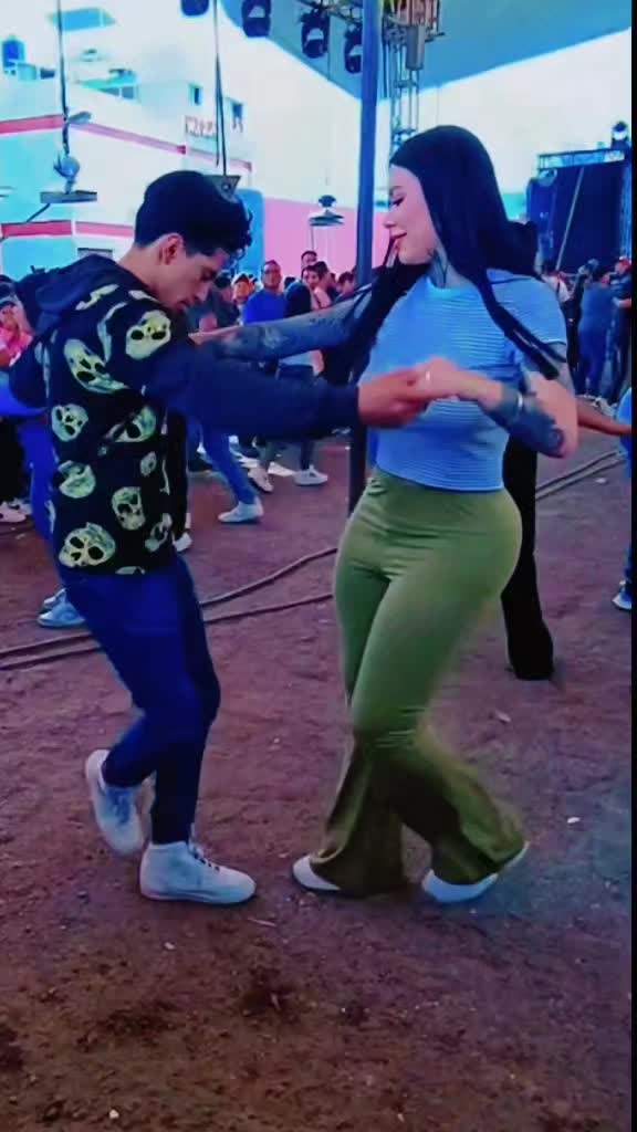 @Cumbia Youber