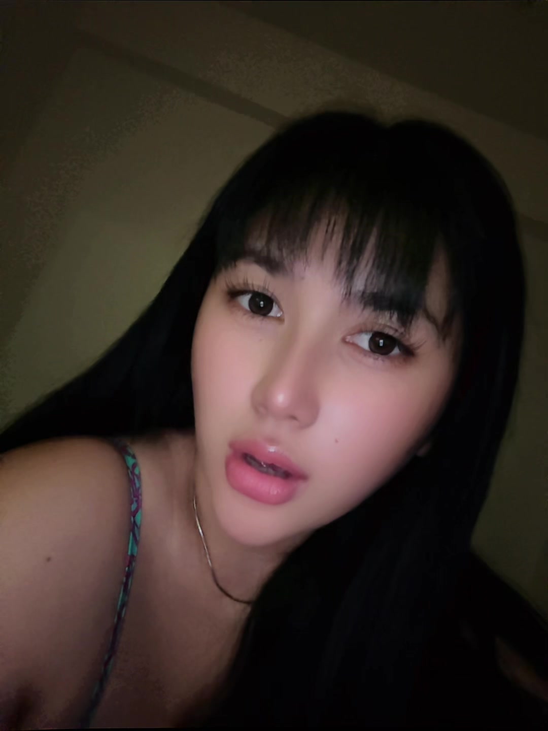 @Dhilalala