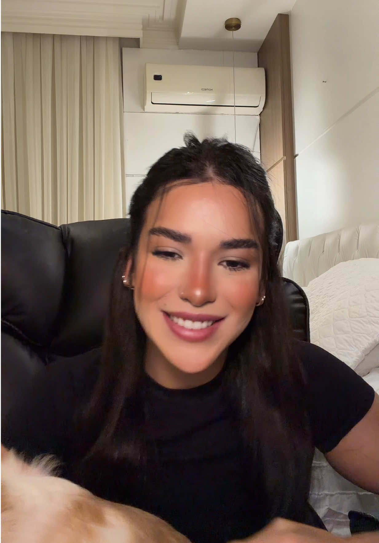 @Monique Amazonas 🪐