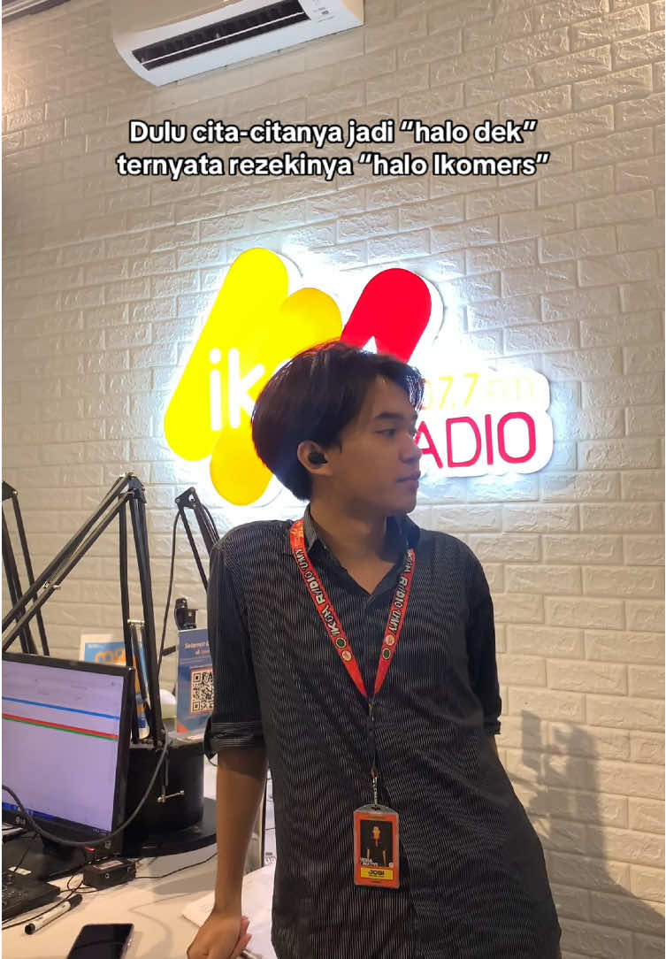 @IKOM RADIO!