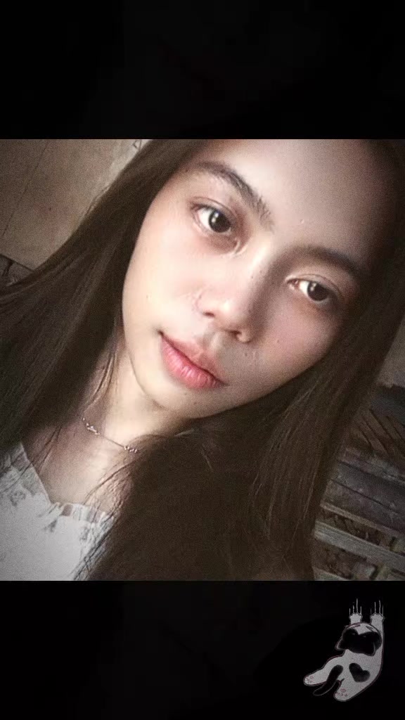 @Ave Q
