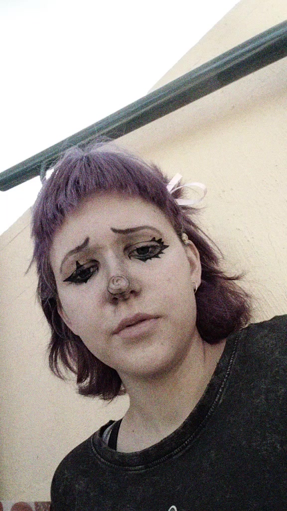 @F̴̭̀ȕ̶̱͗t̶̹̓u̴̯̲͗͐r̸̙̤͆̕e̸͙̊͌