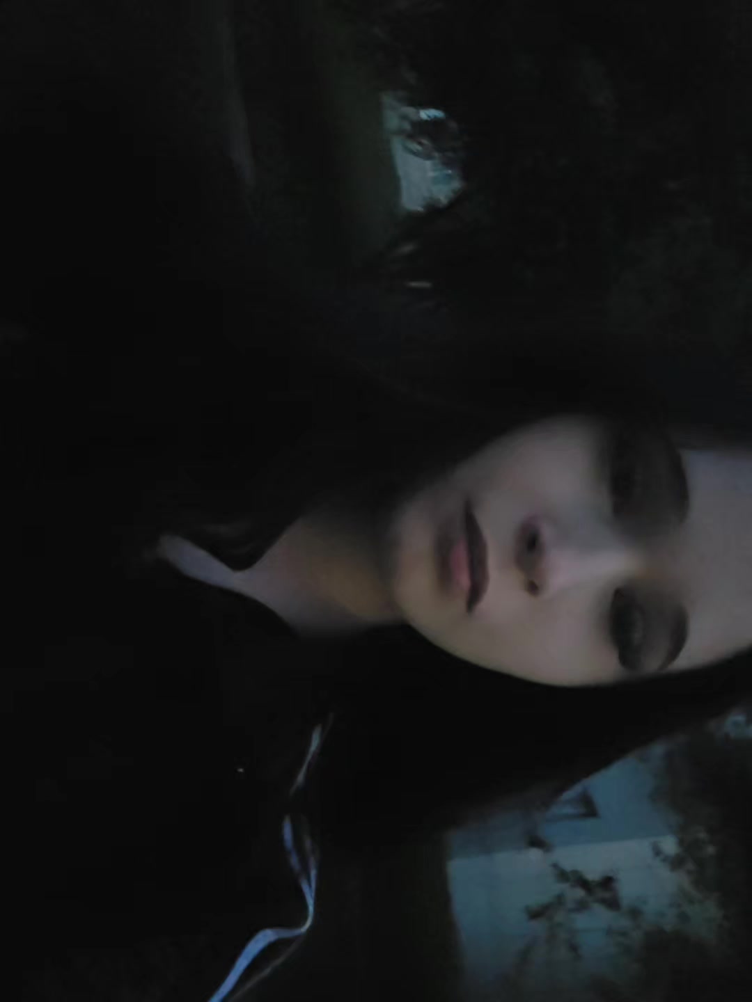 @чёрная