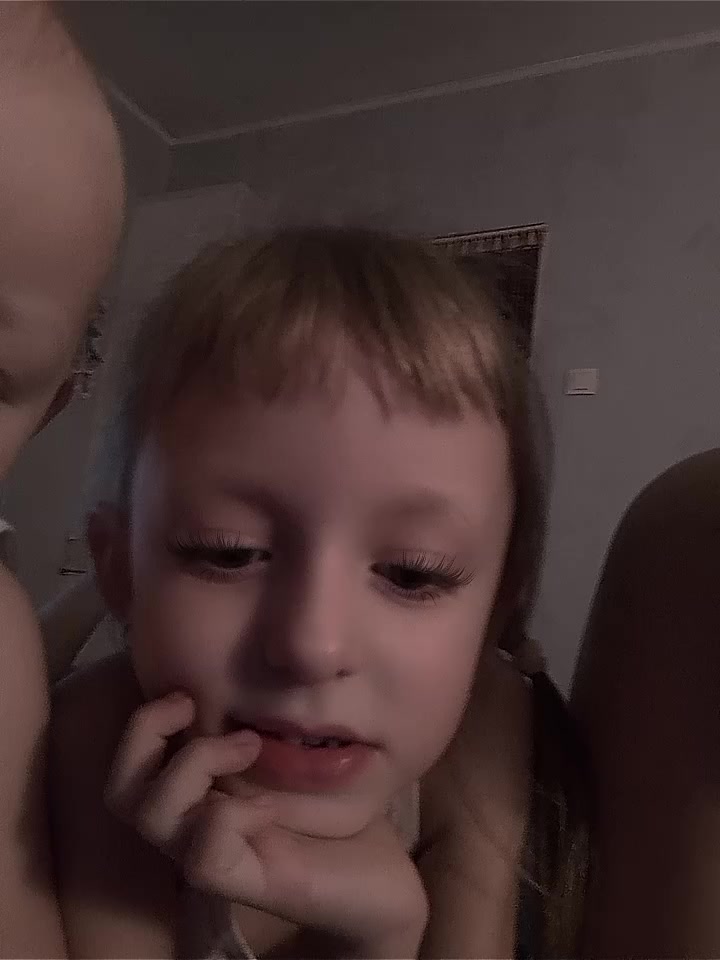 @анастасия