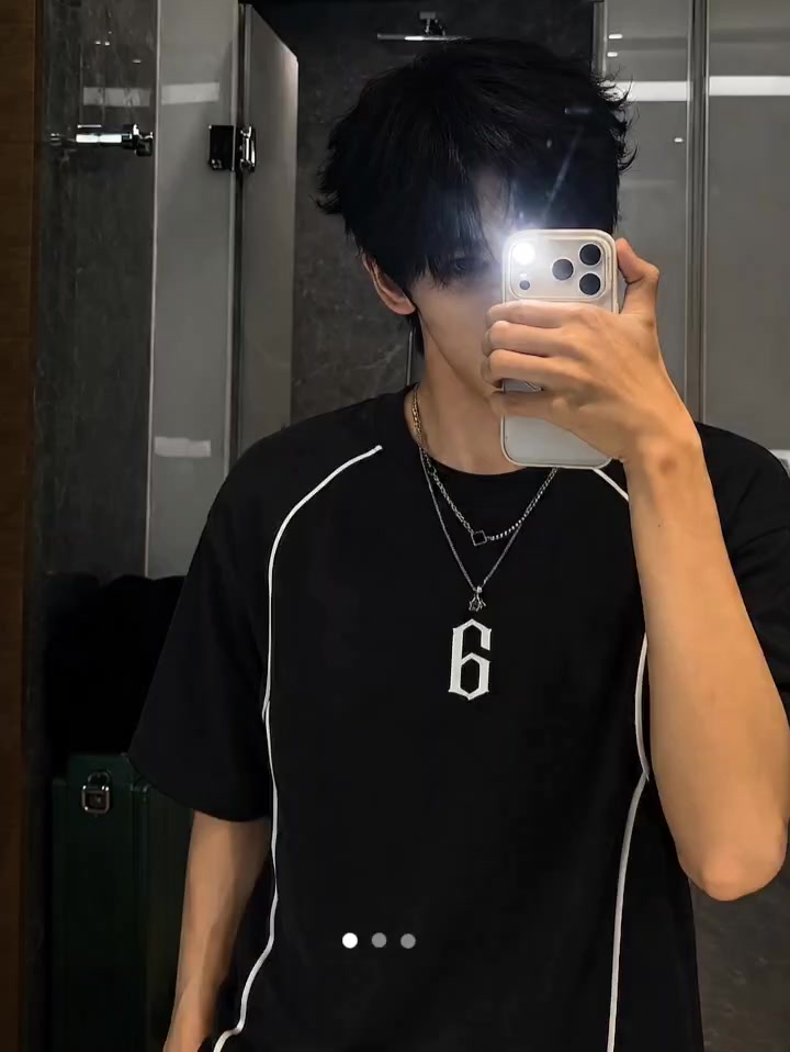 @๐ฉ๐ค๐จ๐๐ง๐๐