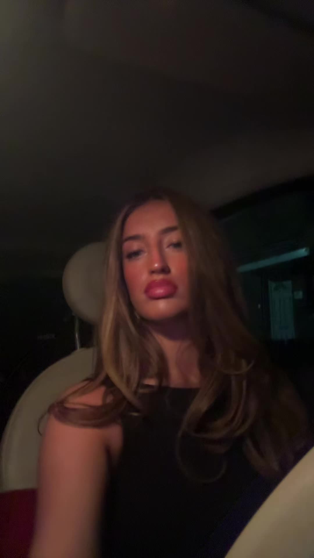 @libraaa2333