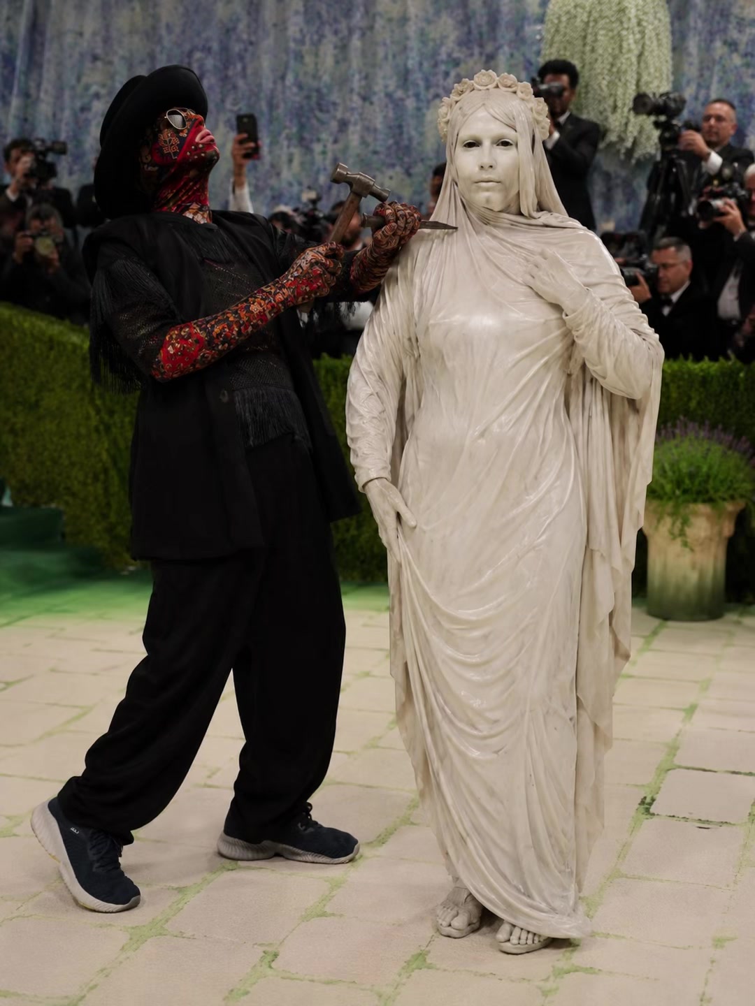 @Fan-account