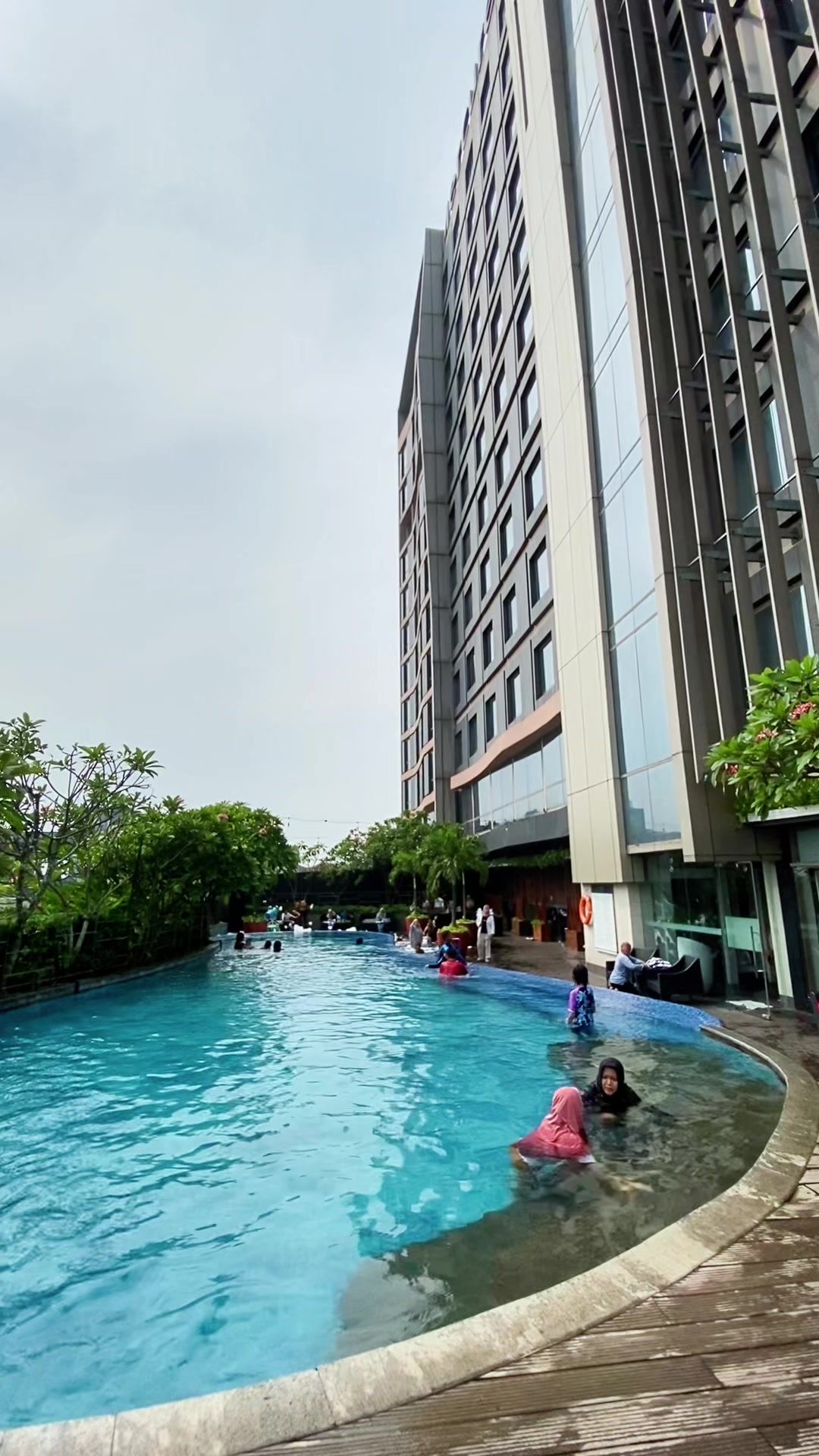 @TEMEN HANGOUT