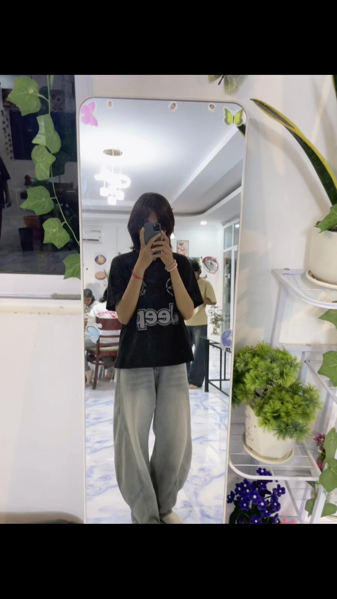 @បរិភោគផ្កាឈូក💅🙆♀️