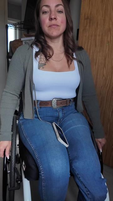 @Am&eacute;lie