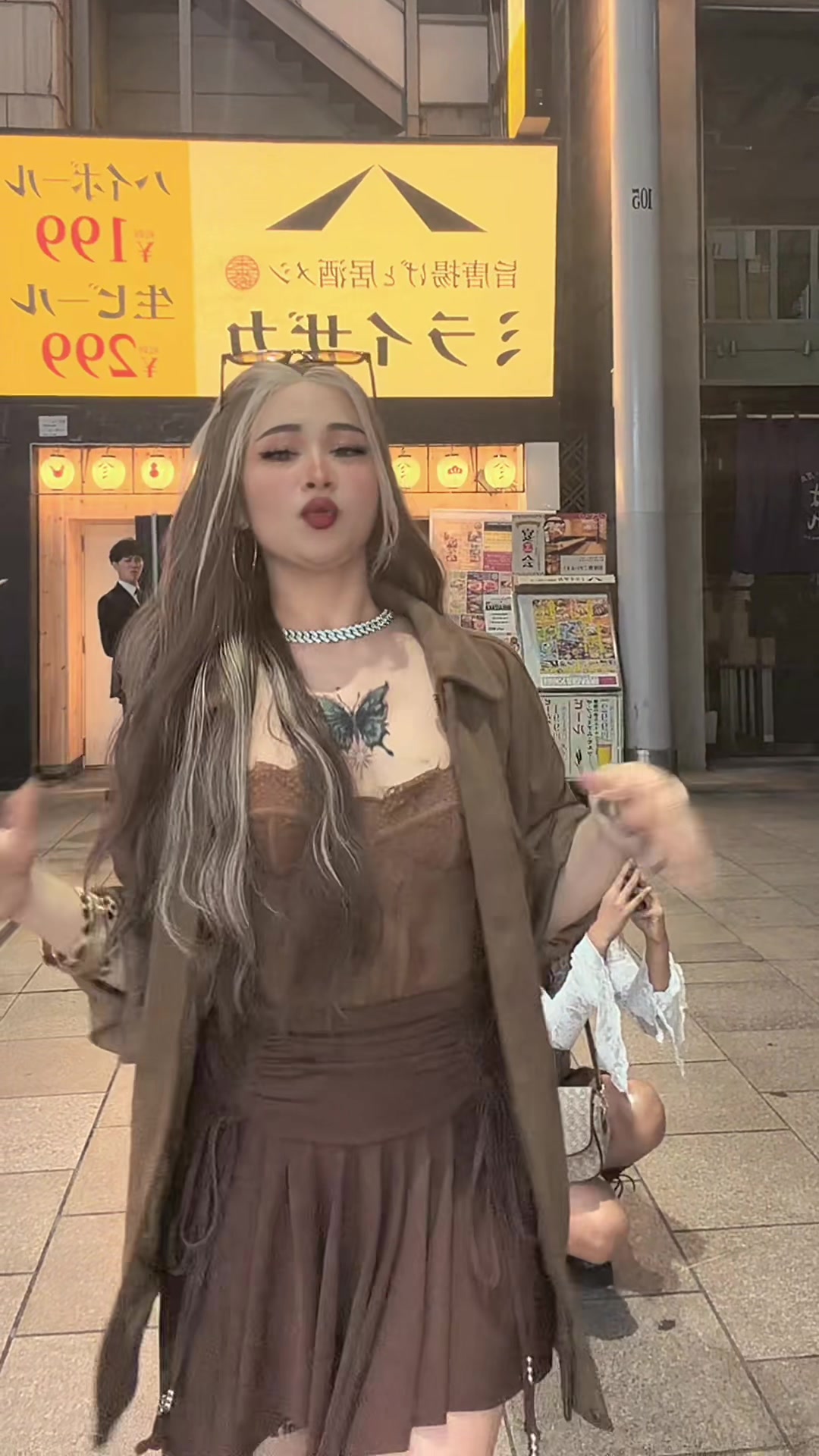 @愛l:𝐄𝐌𝐈𝐊𝐎シ