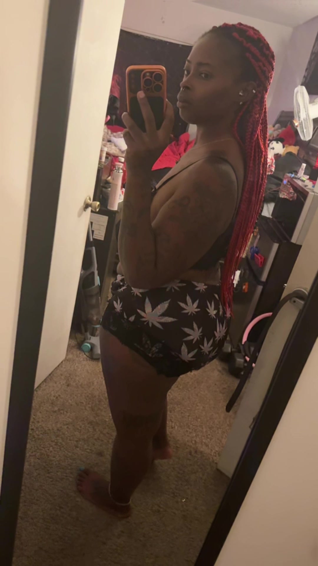 @NeeNee89