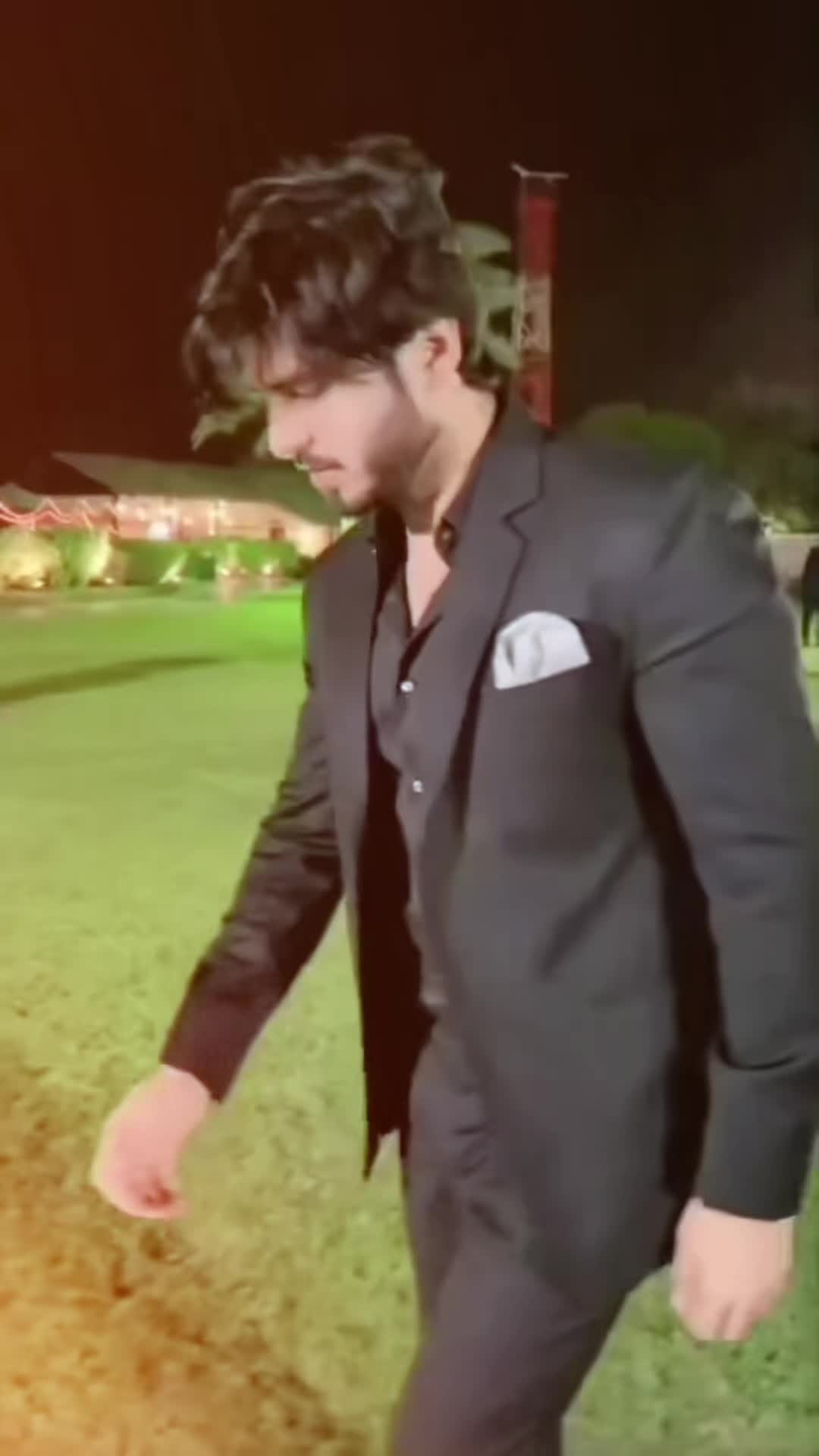 @Syed Yasir Abbas 👑