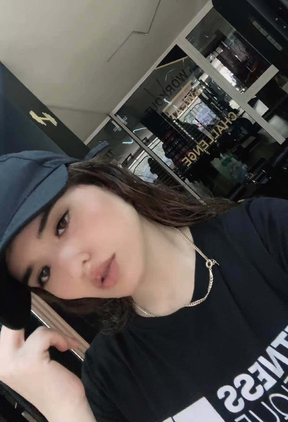 @&Eacute;ly🦂
