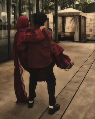 @♡(◕‿◕)♡