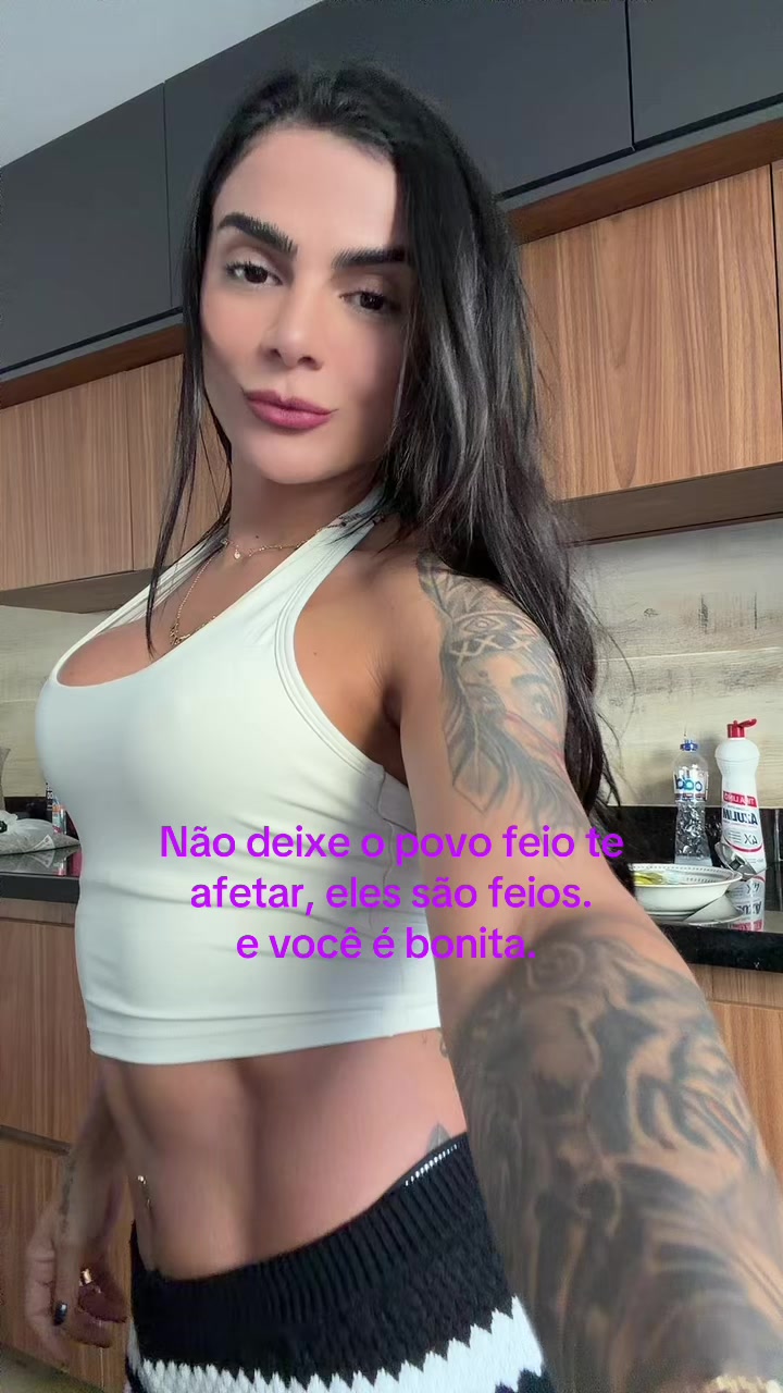 @Karina Souza