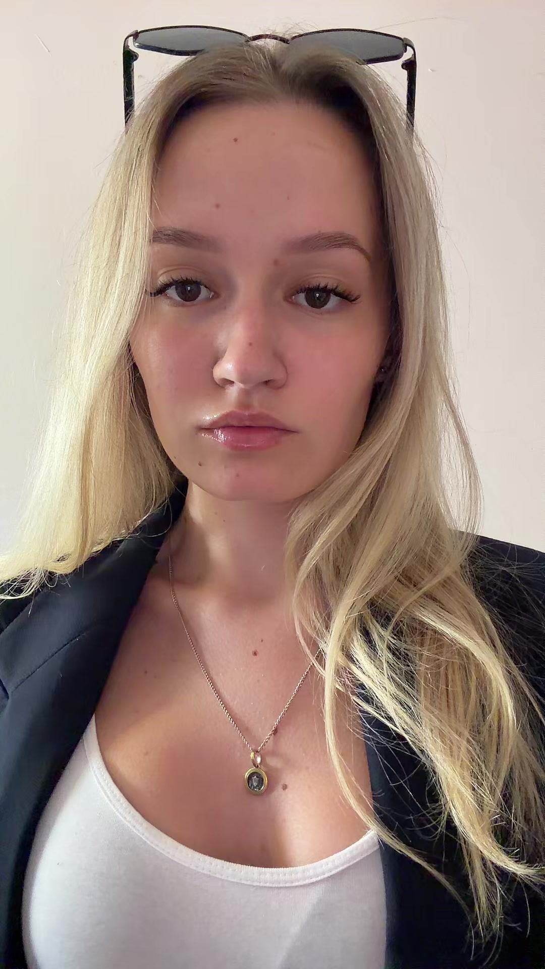 @K