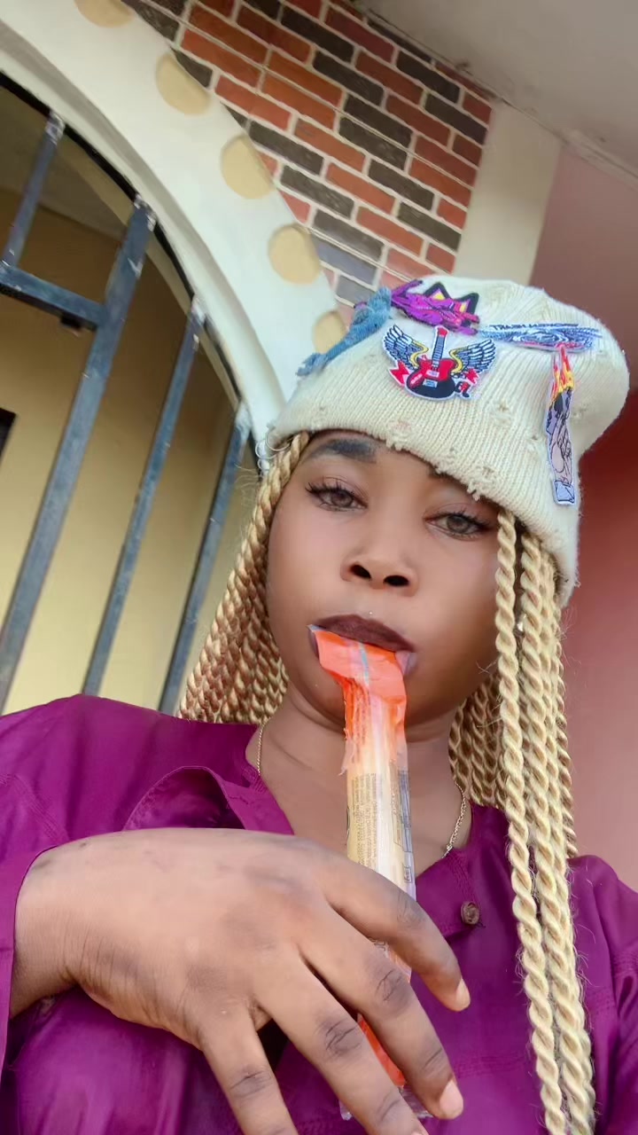 @Iremide_wears