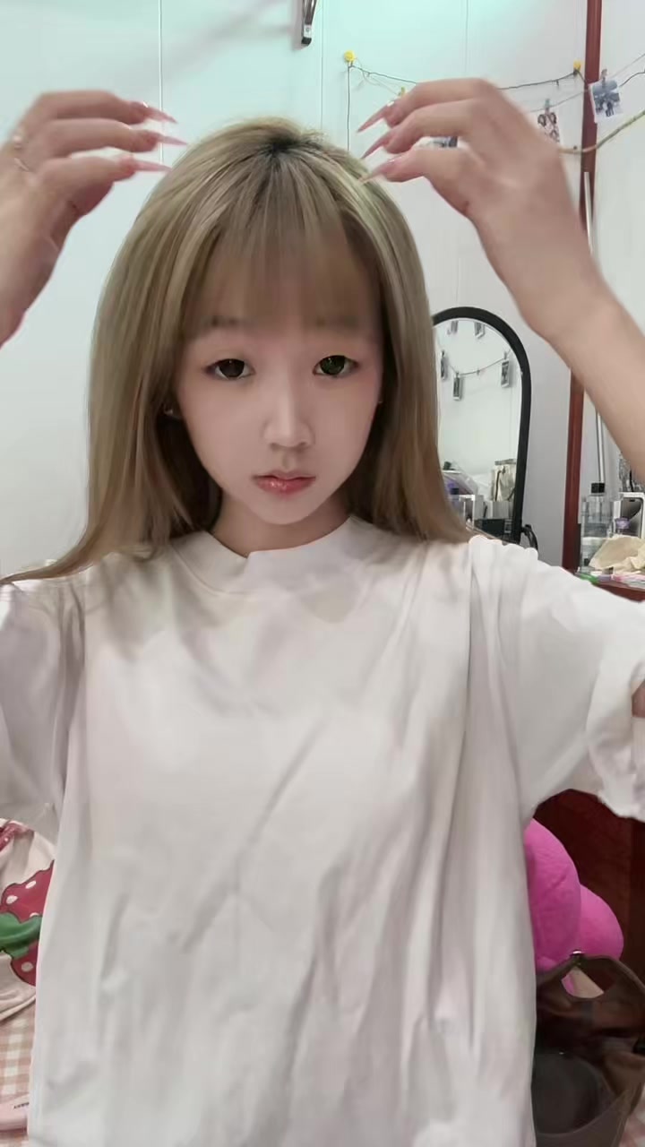@Uyenn D&acirc;uu🍓
