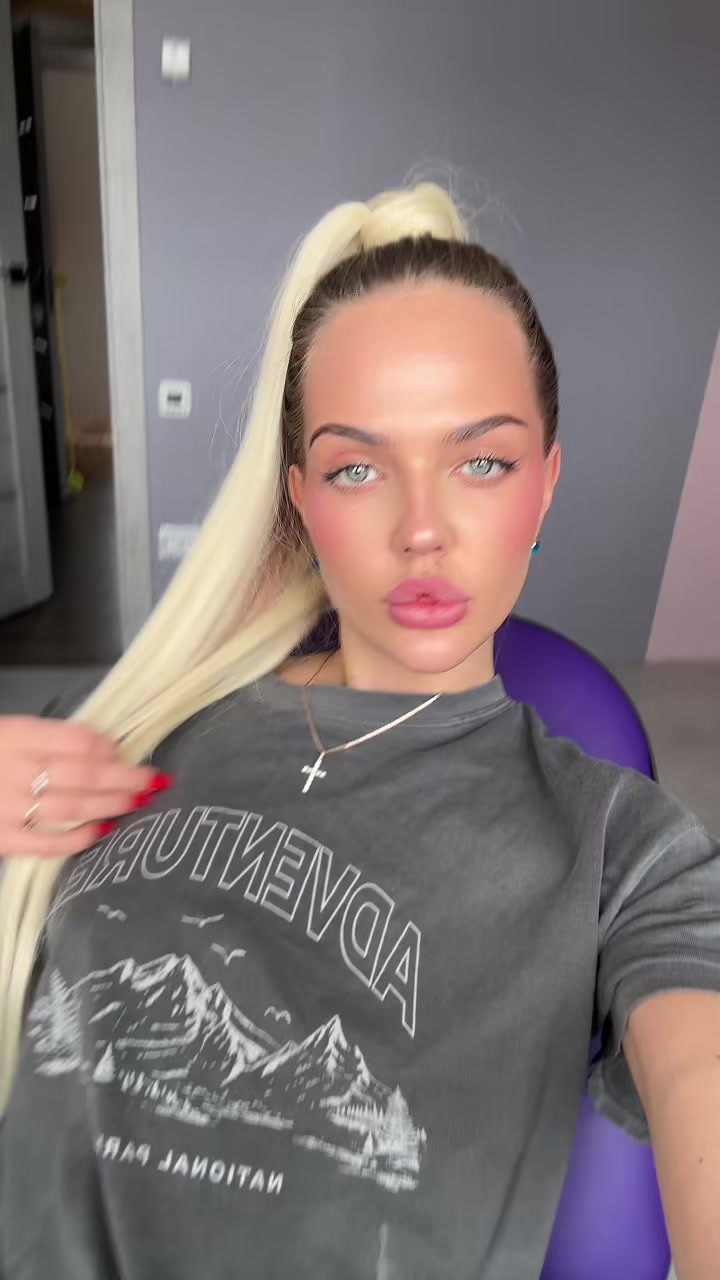@𝓫𝓮𝓫𝓮𝓿𝓲𝓷🥰