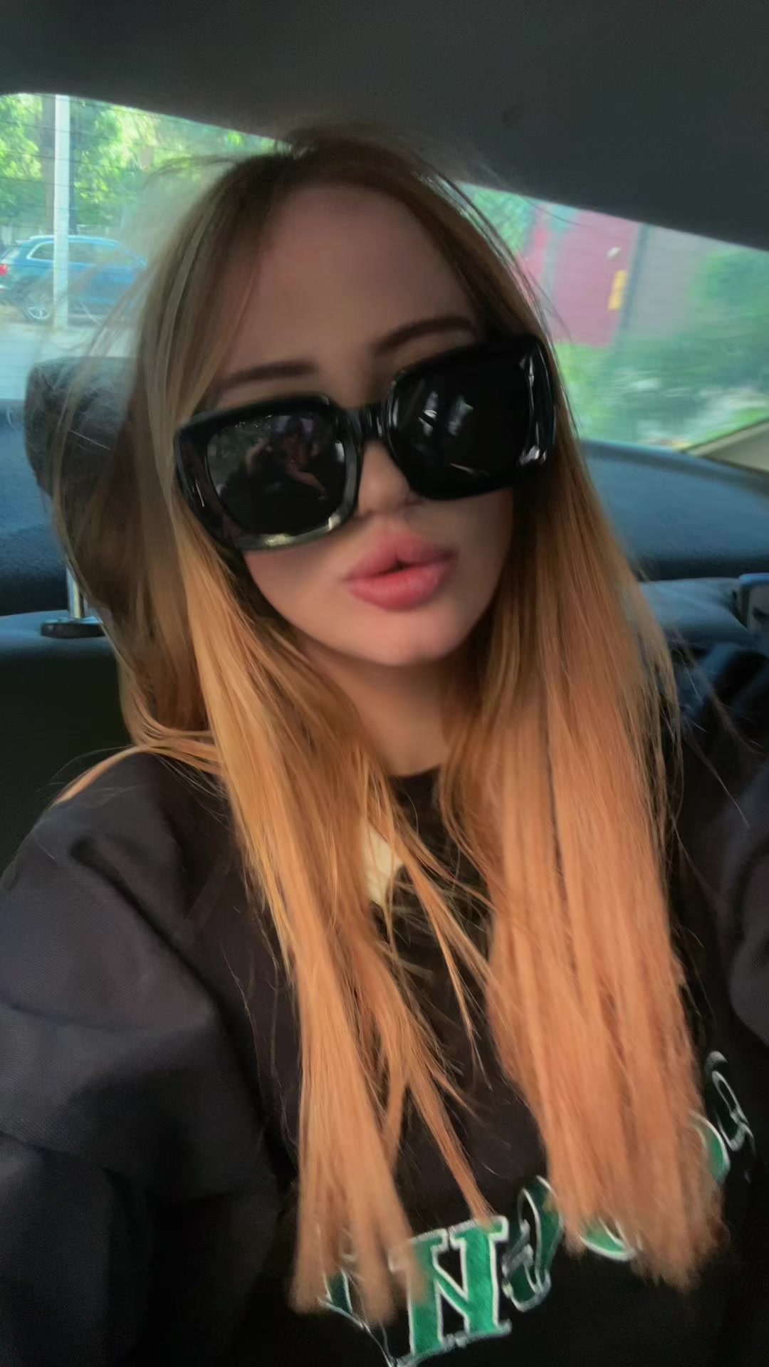 @каэтана