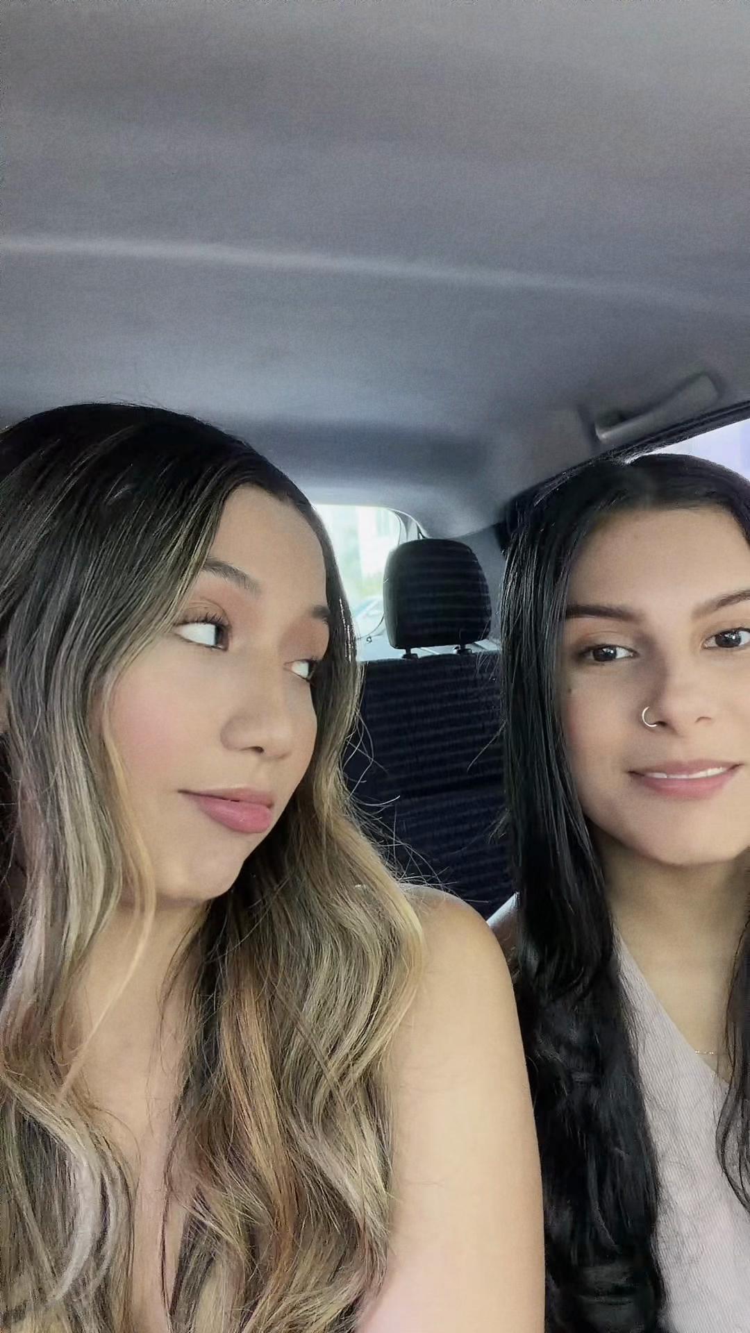 @AdriyMiche💗🌈