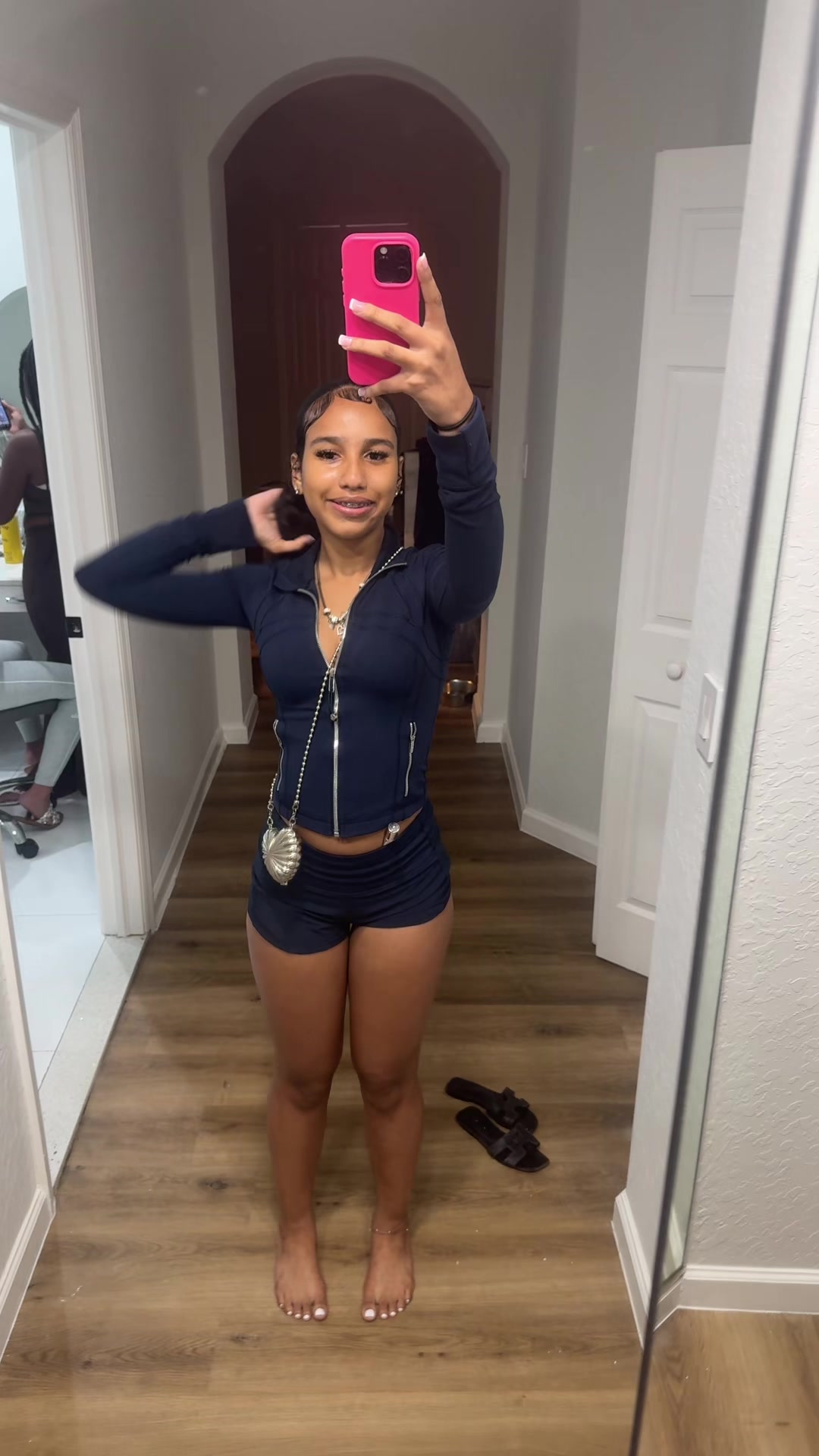 @themfqueenhooo