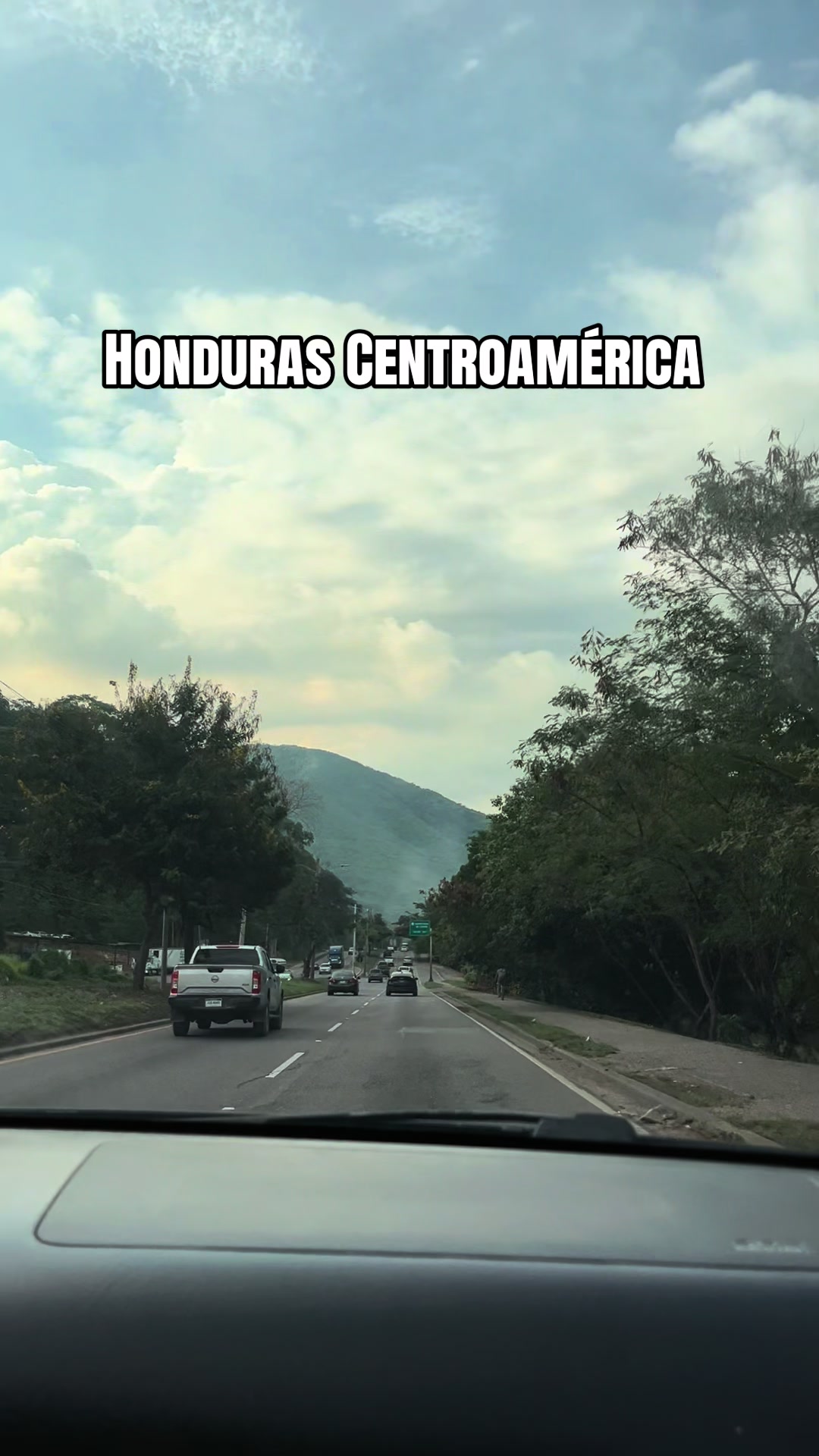 @Halcon de la sierra