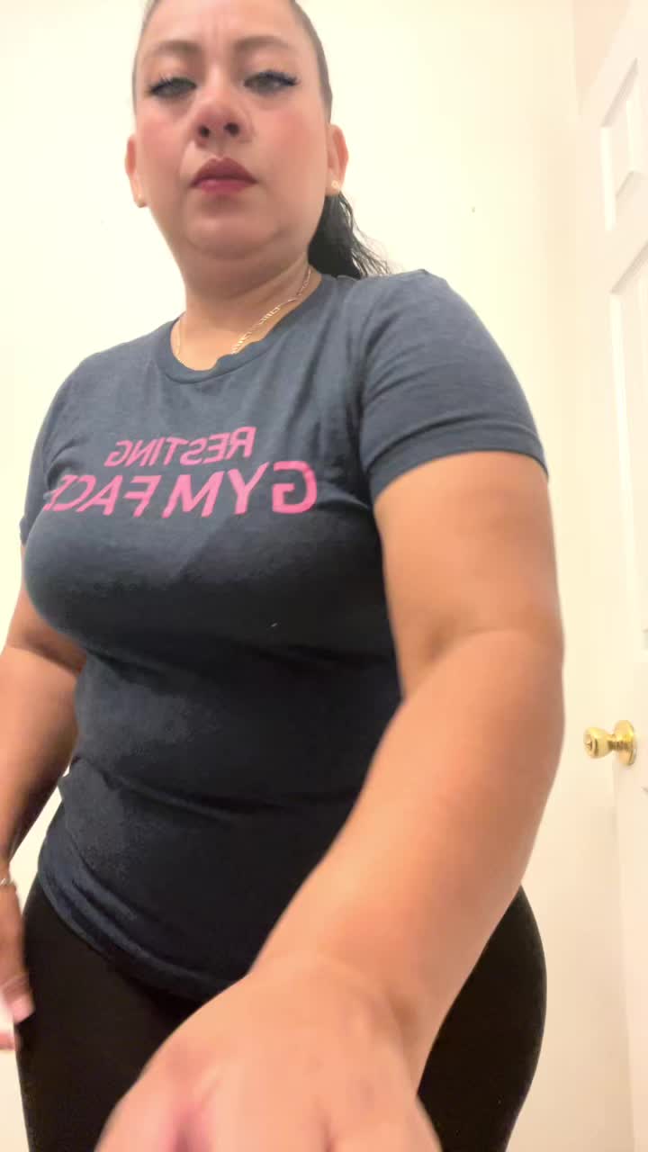 @esmeralda