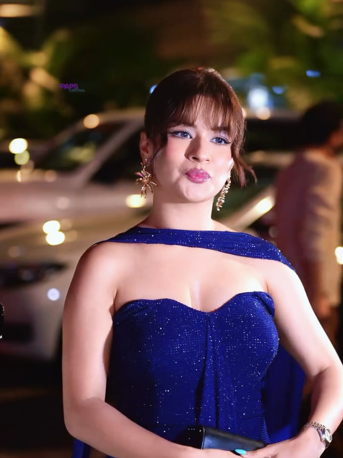@Avneet Kaur 🔵