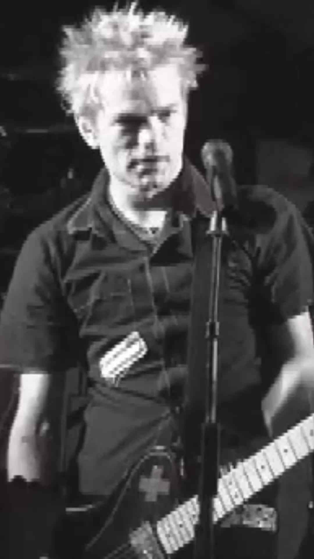 @Sum 41