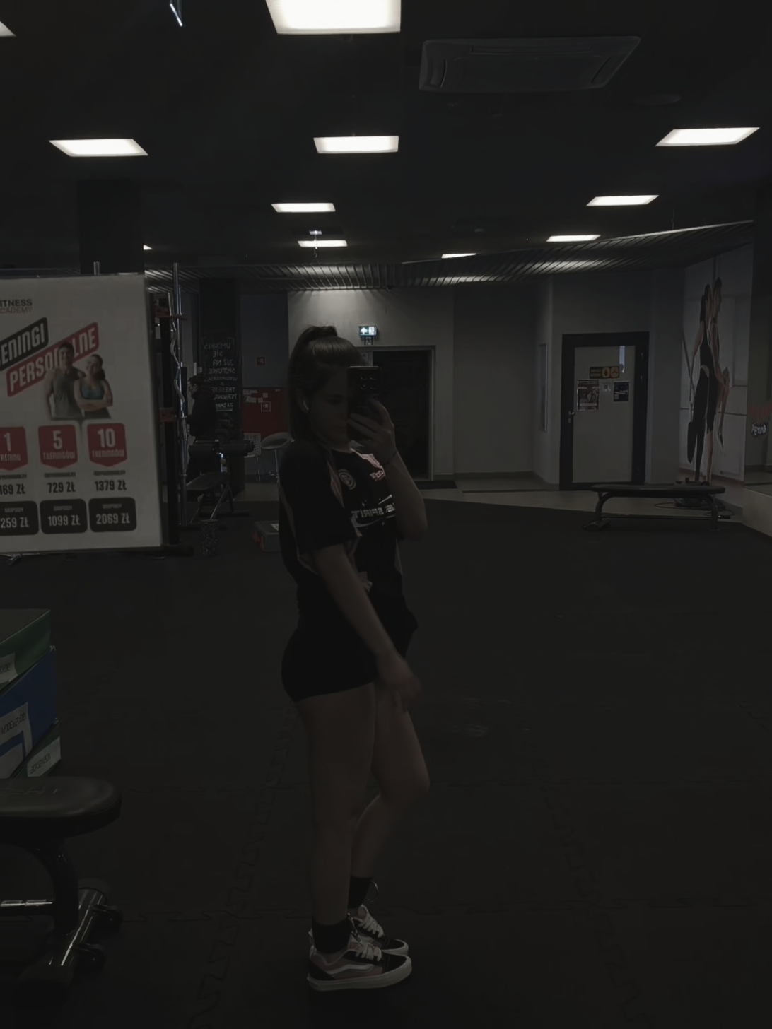 @aniix 🖤