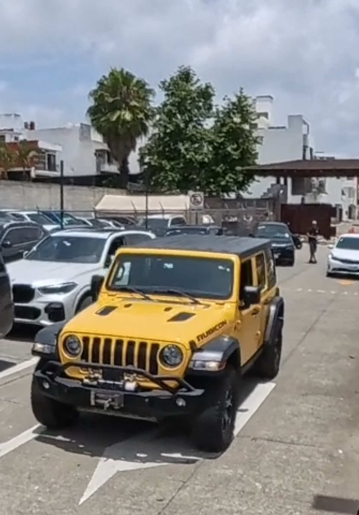 @12 Cars