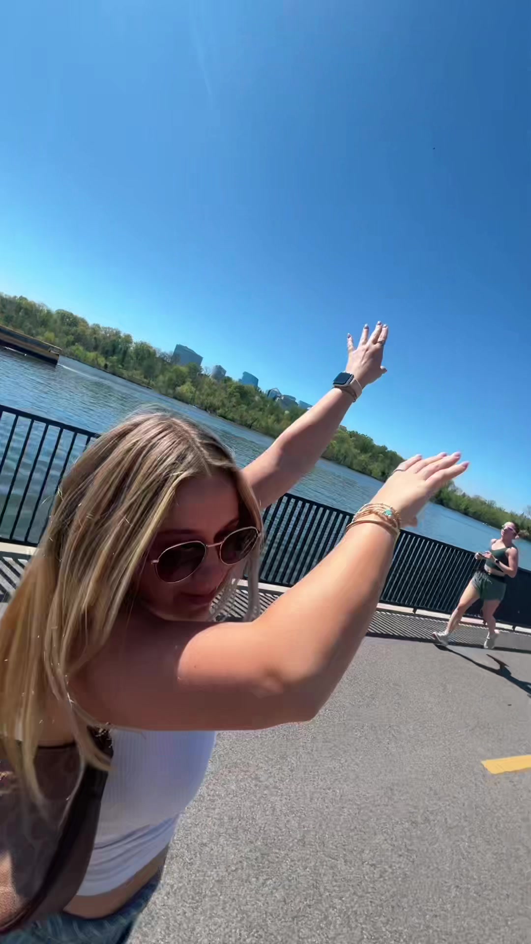 @kt