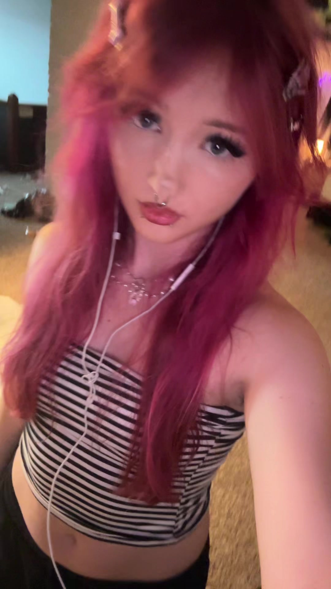 @lyla ⋆˚꩜。⋆₊⊹
