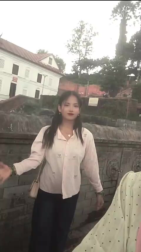 @tharuni 💗queen 😘😘
