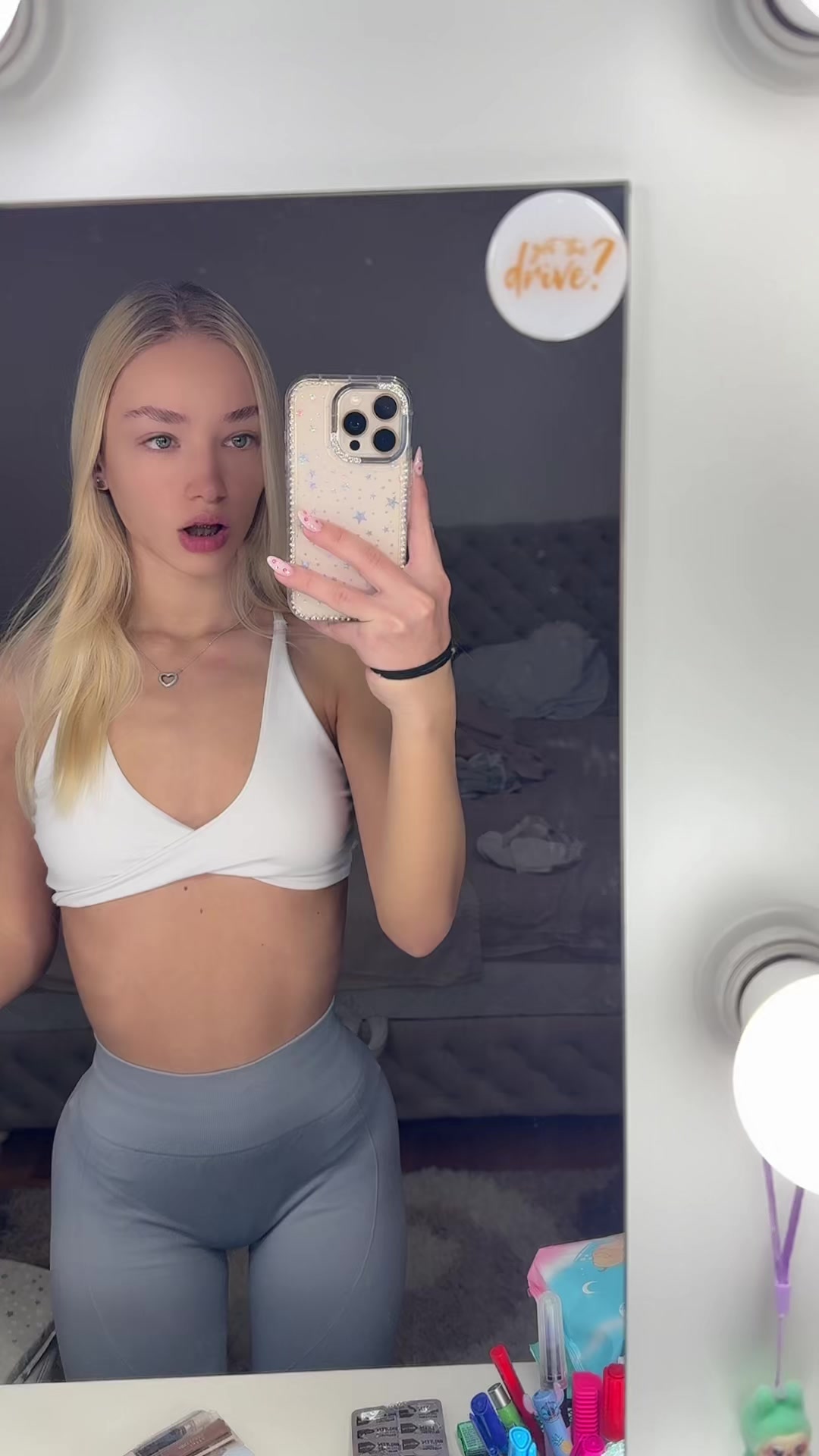 @janicaa