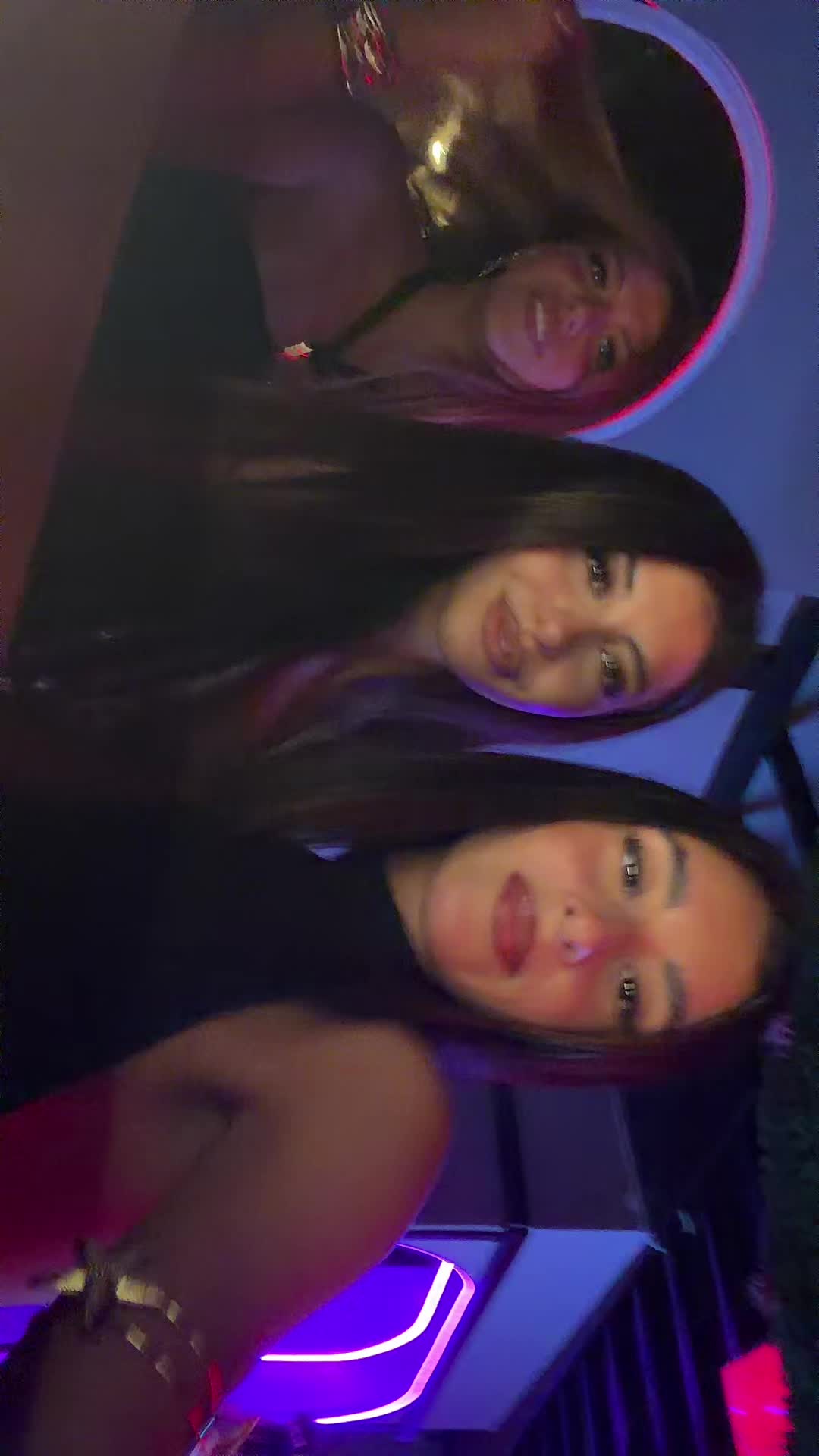 @M4RTINA