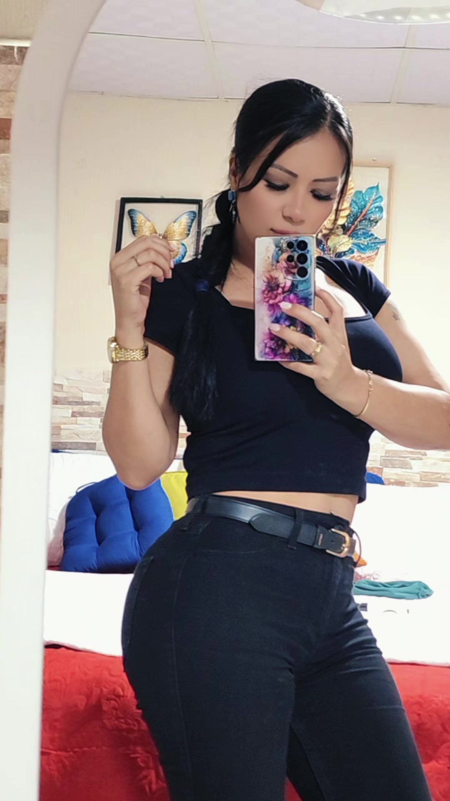 @๐ ๐ Bella ๐ ๐