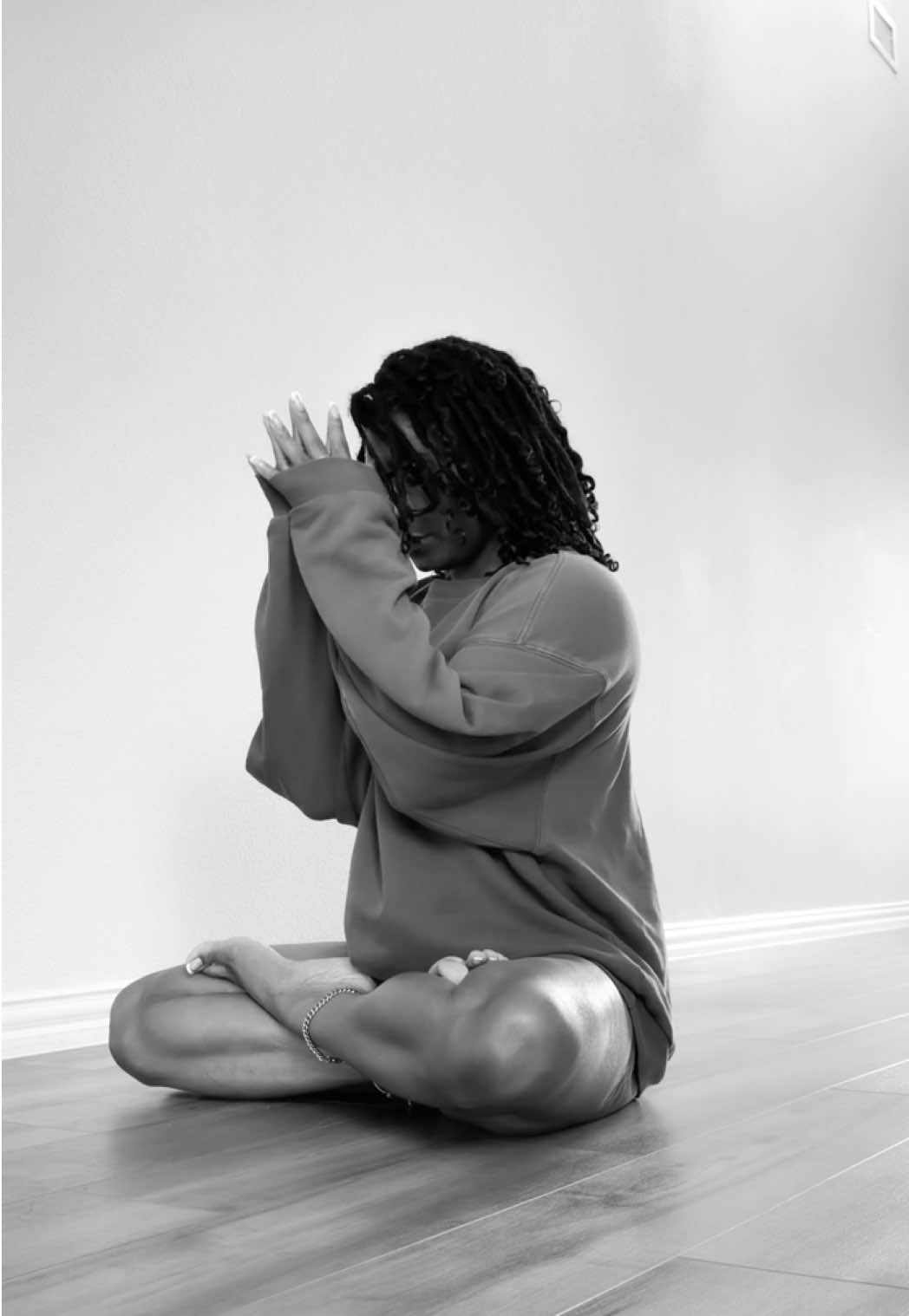 @Desiré | Sensual Yogi