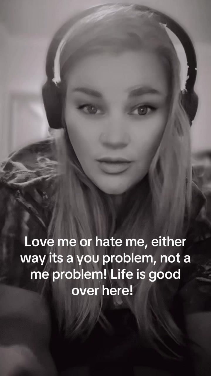 @Ash*Nicole
