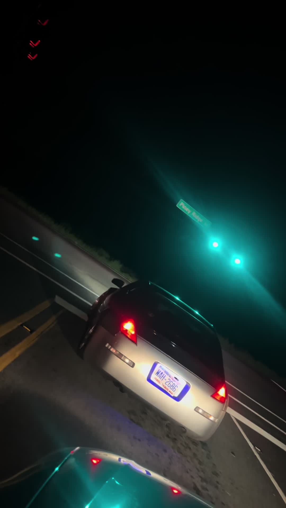 @⃟