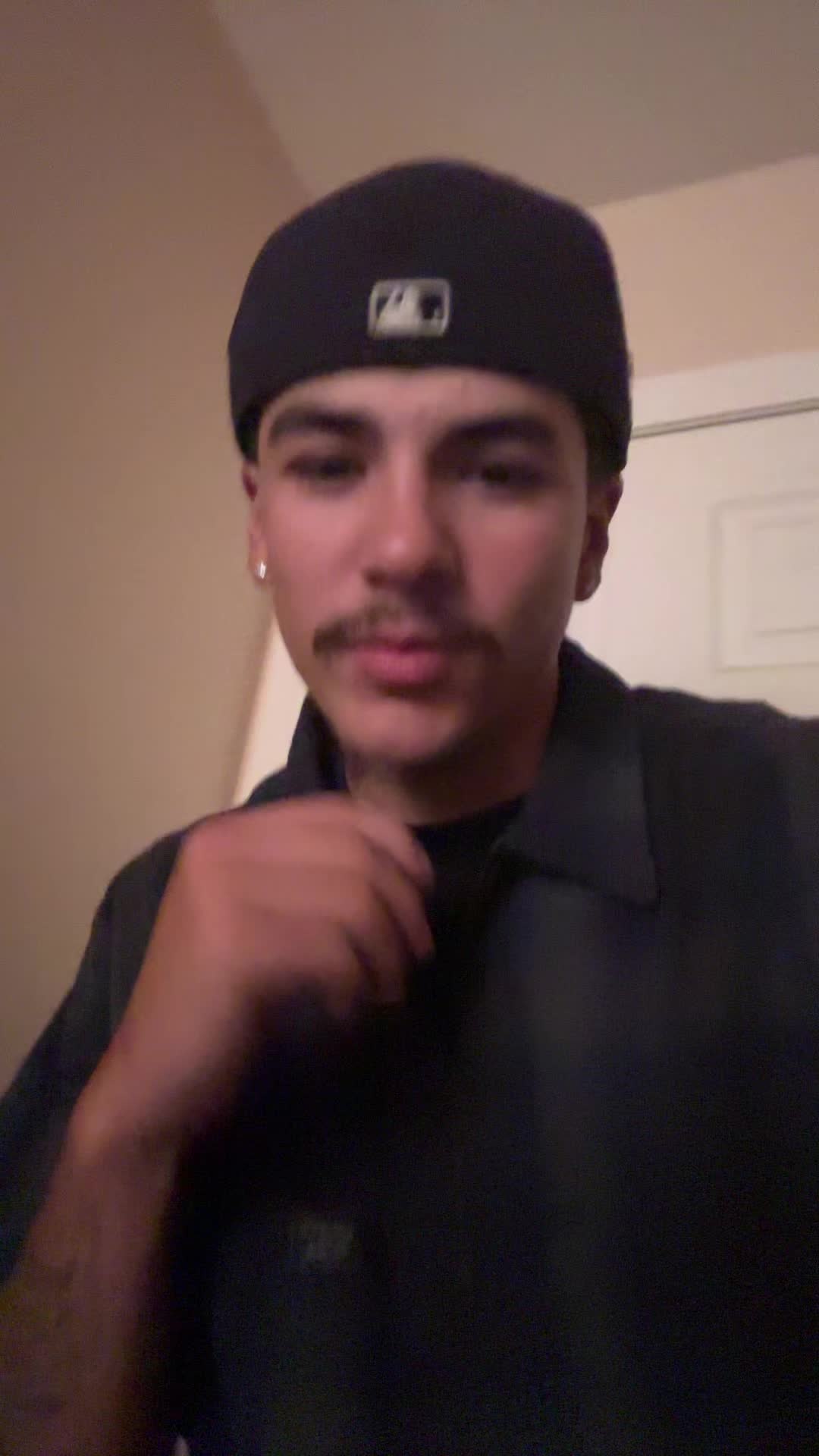@Prettyboy_chong1